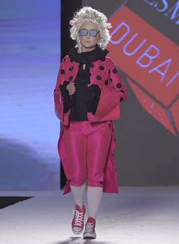 Look 3