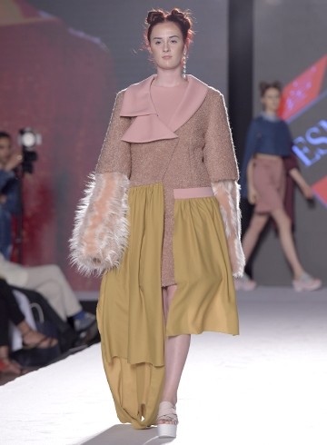 Look 1