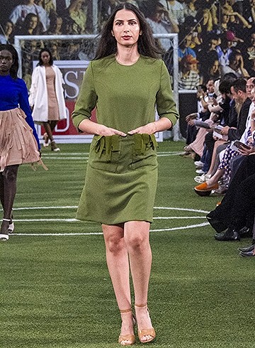 Look 3