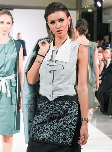 Look 5