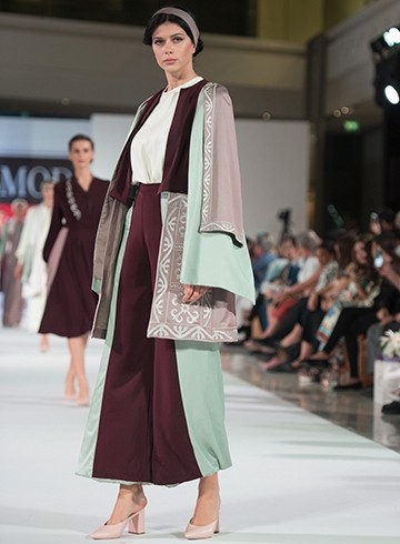 Look 1