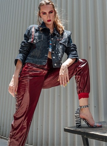 Look3